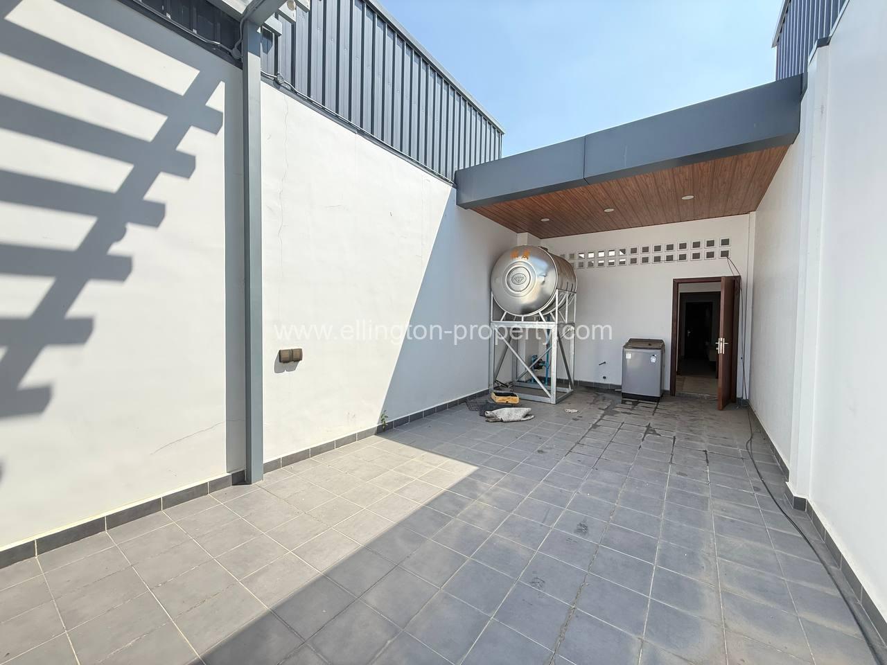 Flathouse For Rent In Toul Svayprey - Ellington Property