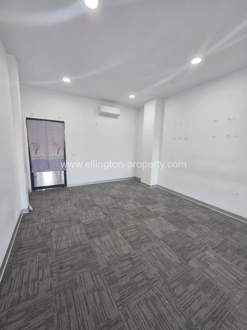 House For Rent In Olympic Area - Ellington Property