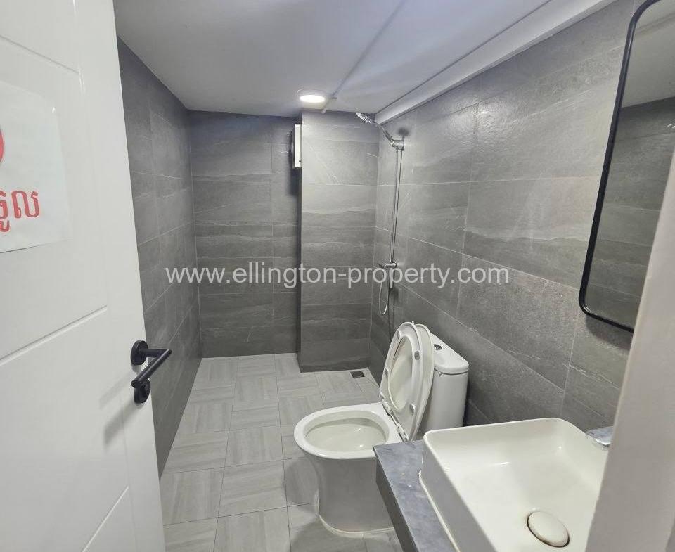 House For Rent In Olympic Area - Ellington Property