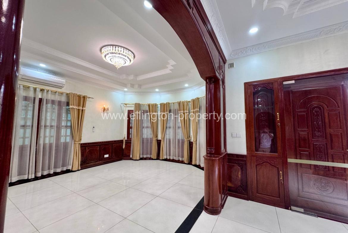 Villa For Rent At Bkk, Phnompenh - Ellington Property