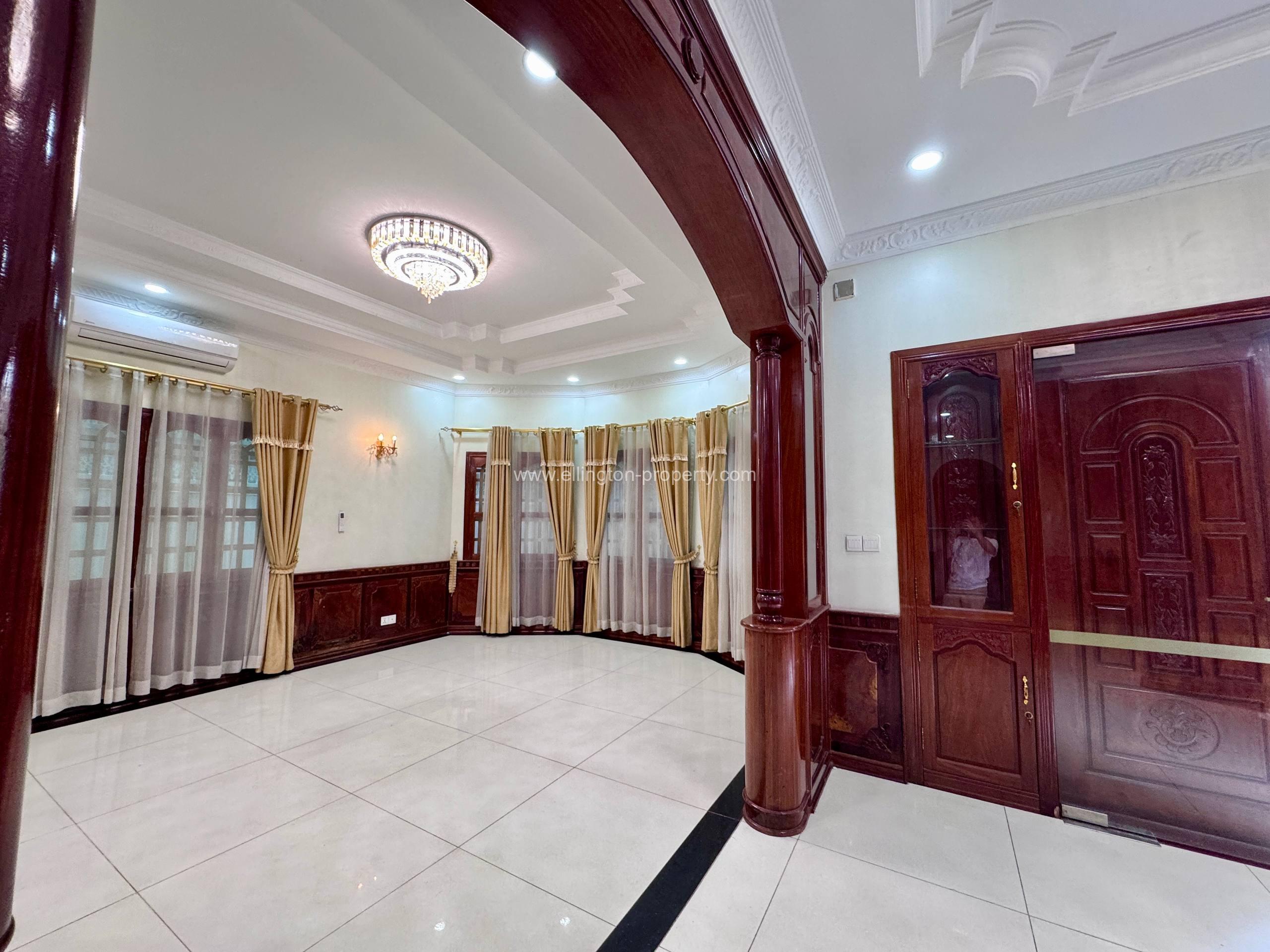 Villa For Rent At Bkk, Phnompenh - Ellington Property