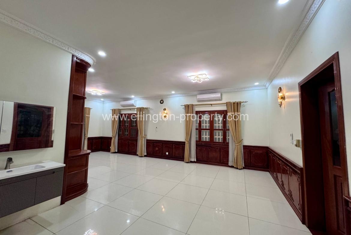 Villa For Rent At Bkk, Phnompenh - Ellington Property