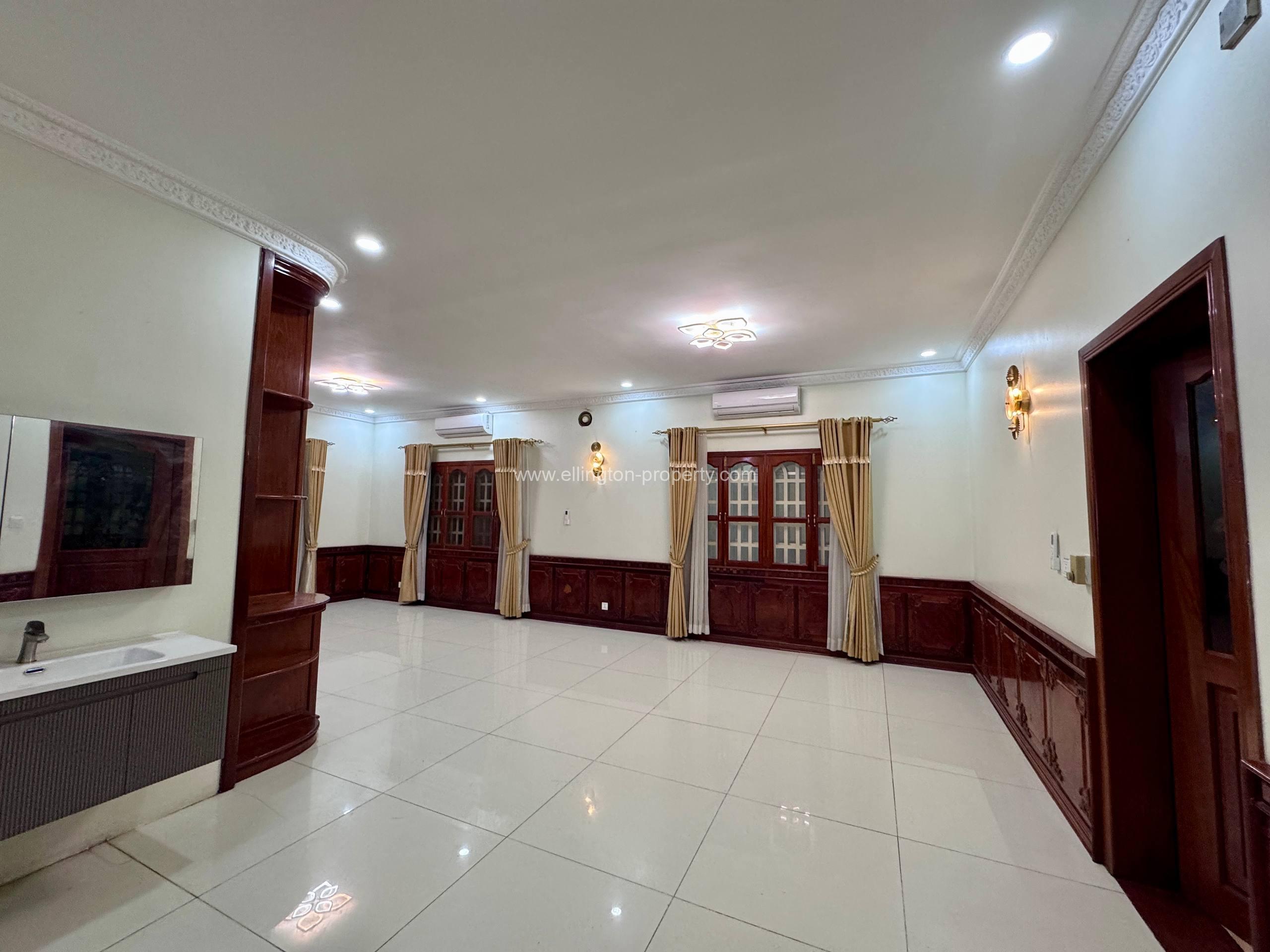 Villa For Rent At Bkk, Phnompenh - Ellington Property