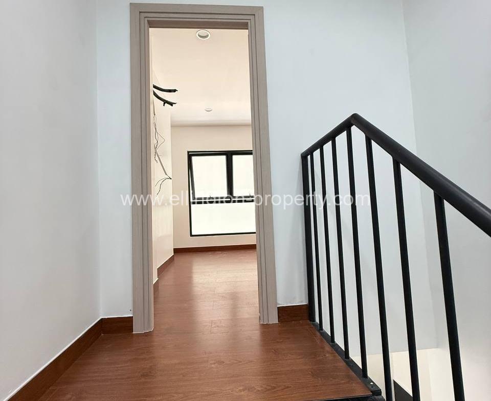 Shophouse For Rent​ At Toul Tum Pung . - Ellington Property