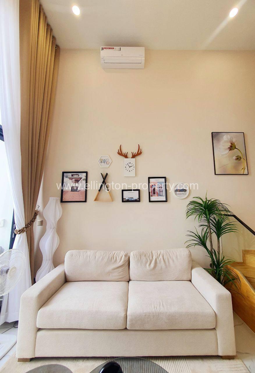 Condo L Tower 271 For Rent. - Ellington Property
