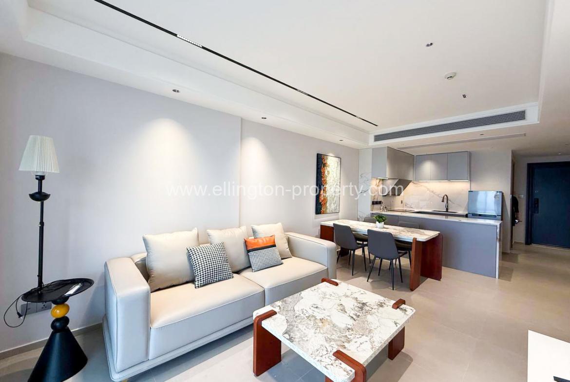 3 Bedroom Apartment La Vista One Condo, Chroy Changva - Ellington Property