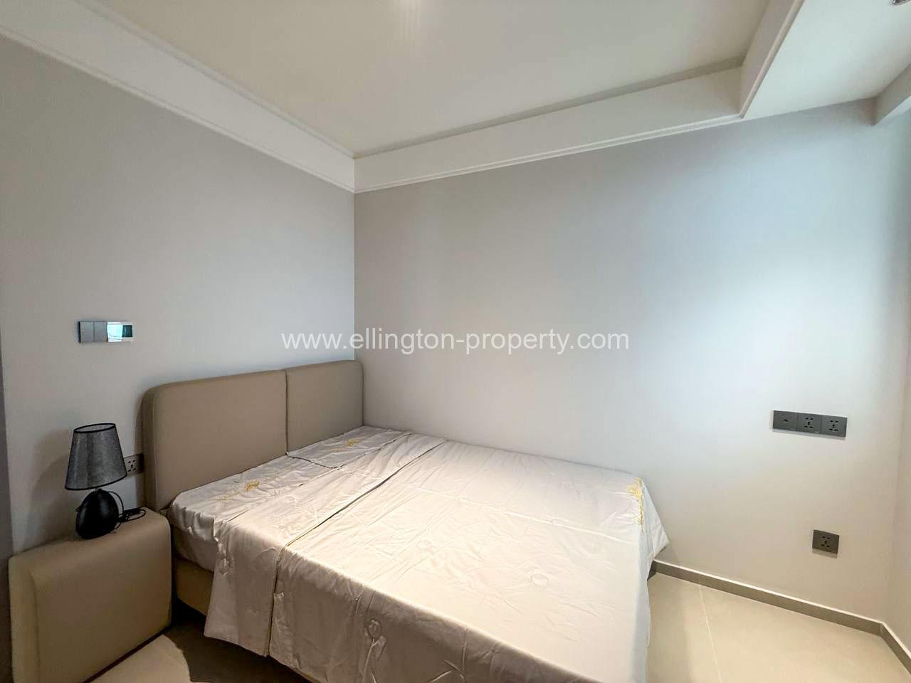3 Bedroom Apartment La Vista One Condo, Chroy Changva - Ellington Property