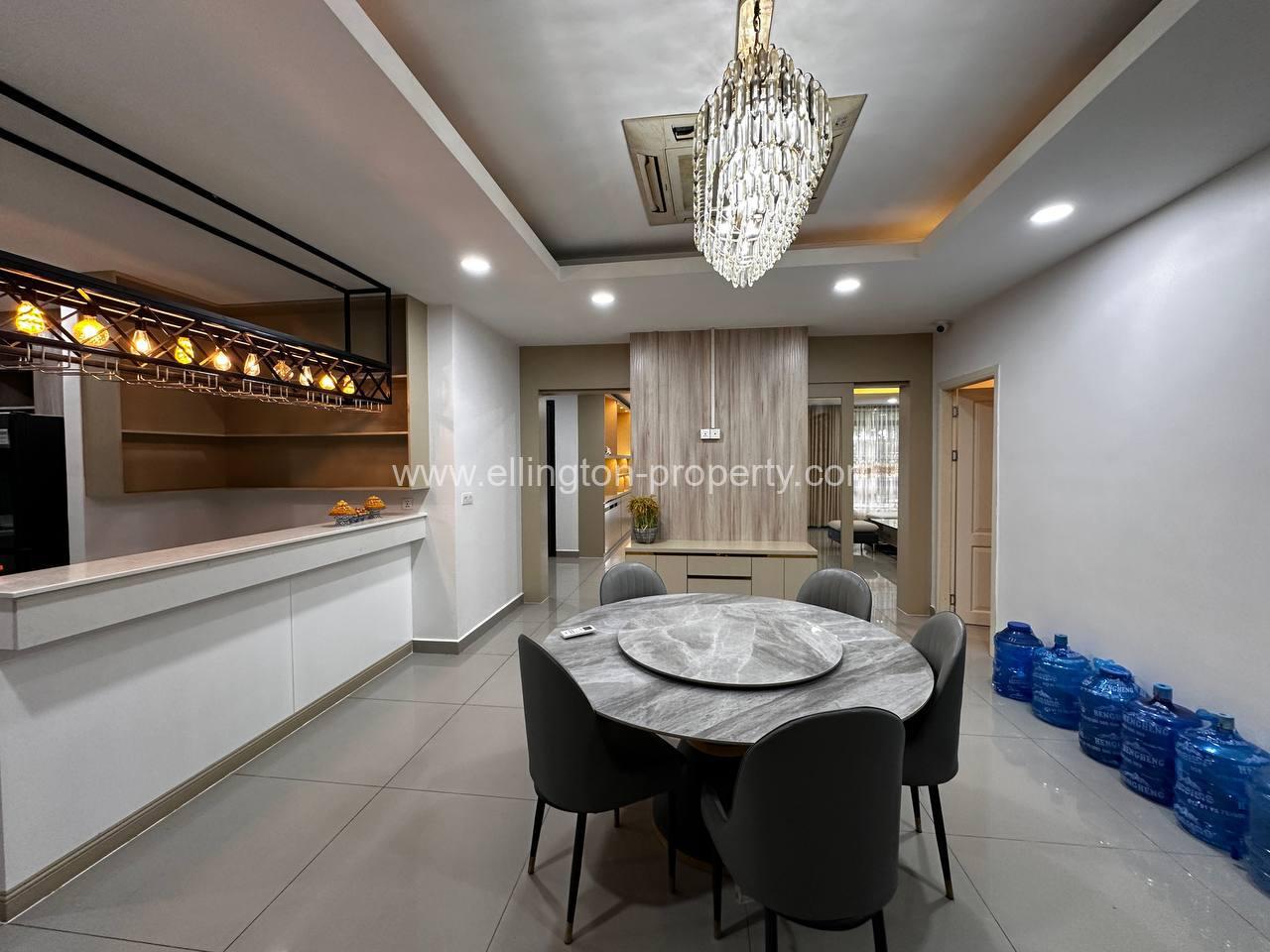 Queen Villa For Rent At Borey Chip Mong Land, Park Land 598 - Ellington Property