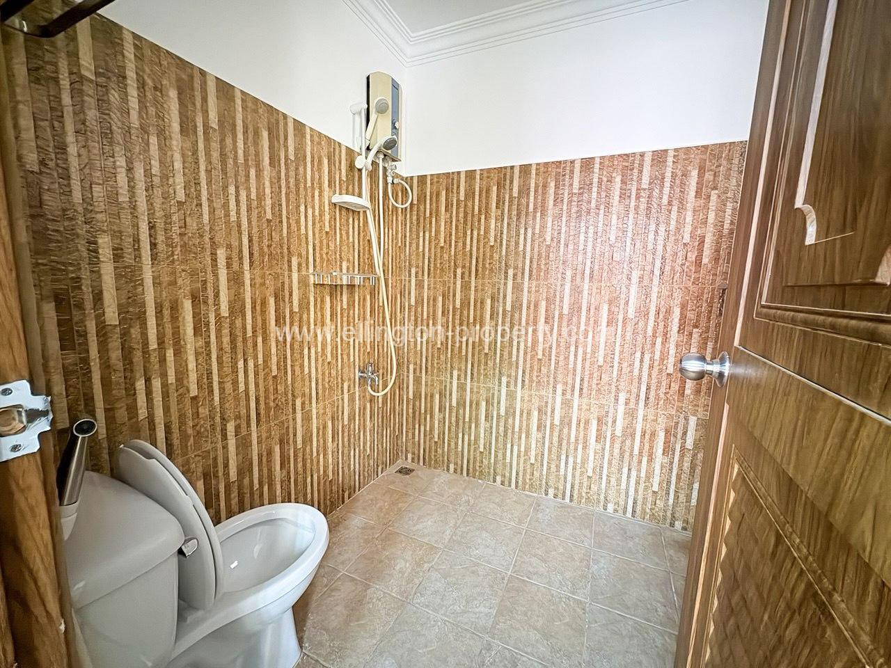 2 Bedroom For Rent In Bassaclane - Ellington Property