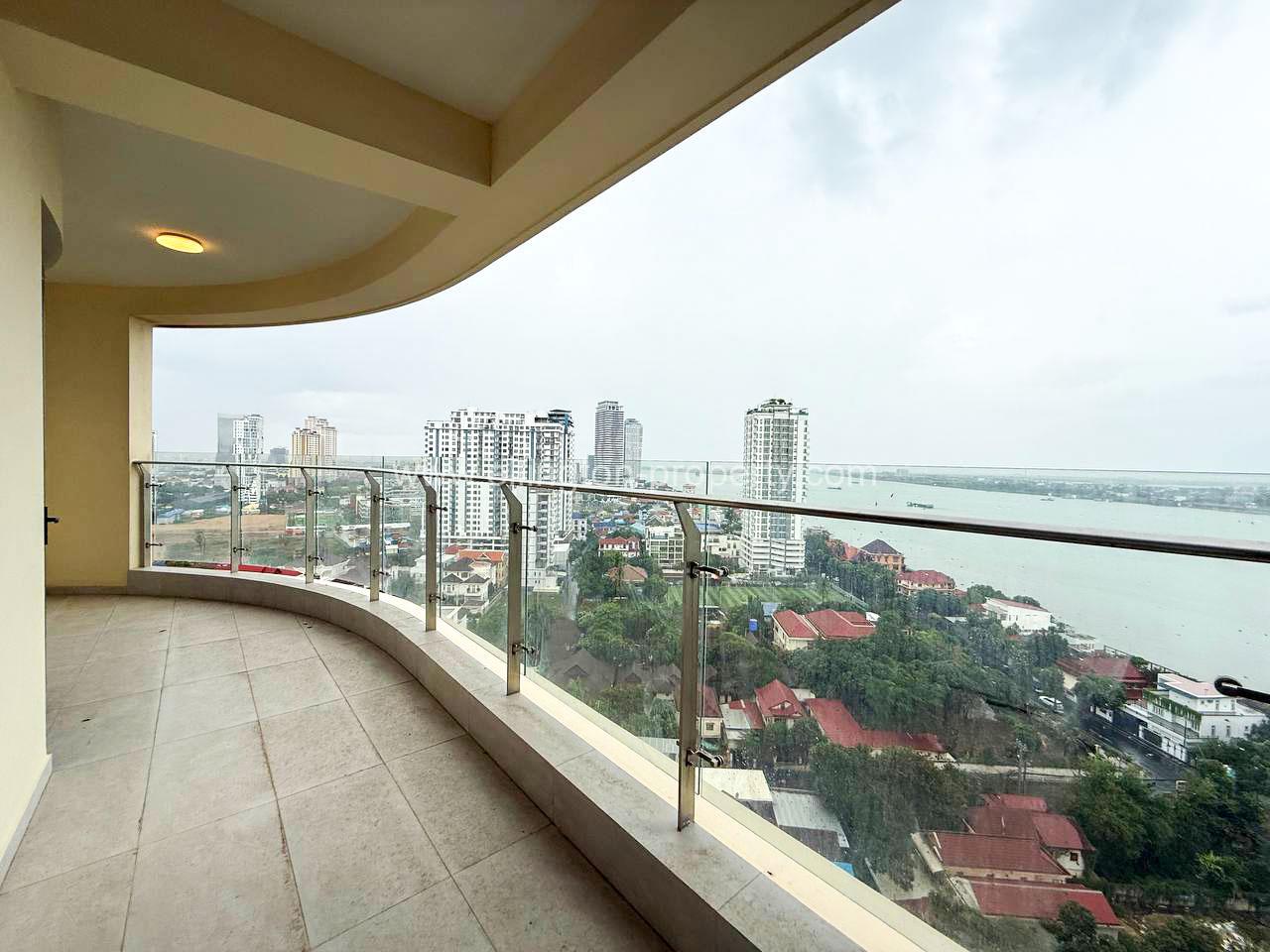 3 Bedroom Apartment La Vista One Condo, Chroy Changva - Ellington Property