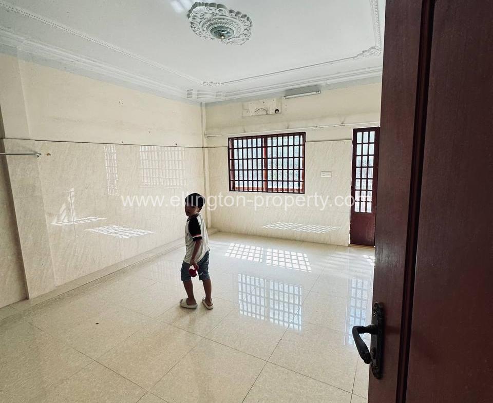 Flat House Rent At Beoung Keng Kong3 - Ellington Property