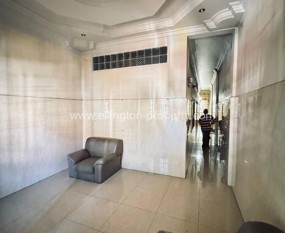 Flat House Rent At Beoung Keng Kong3 - Ellington Property