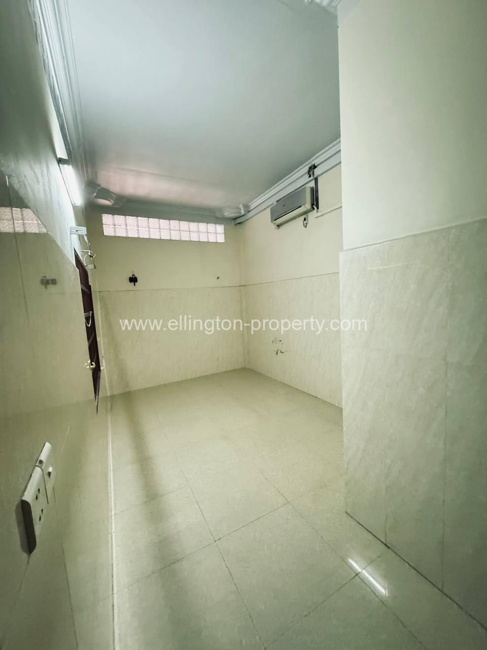 Flat House Rent At Beoung Keng Kong3 - Ellington Property