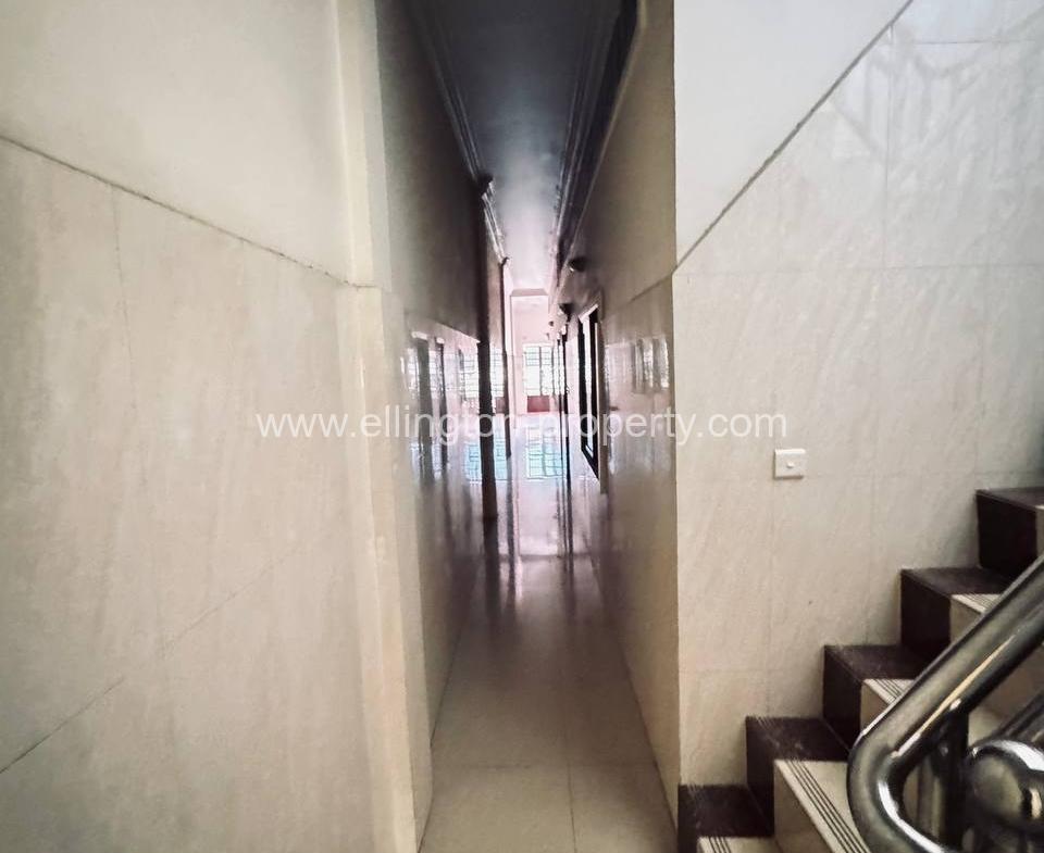 Flat House Rent At Beoung Keng Kong3 - Ellington Property