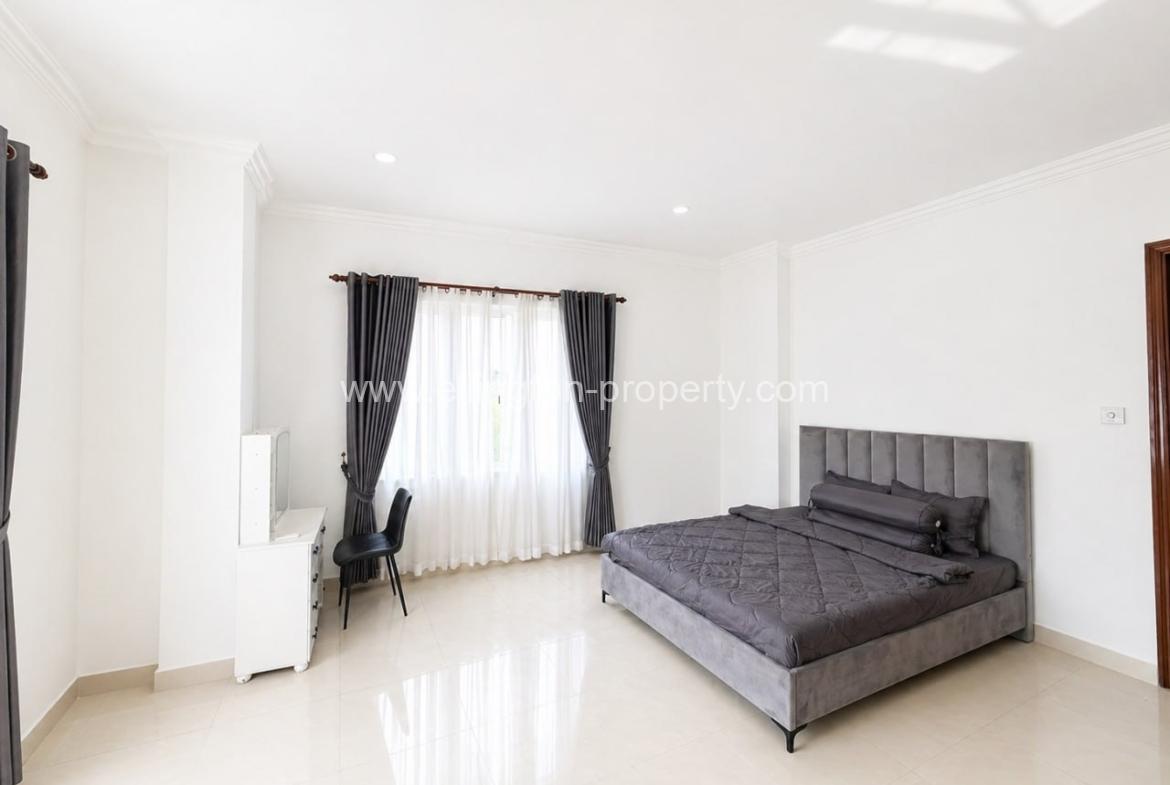 Luxury Penthouse For Rent In Bkk1 – Phnom Penh - Ellington Property