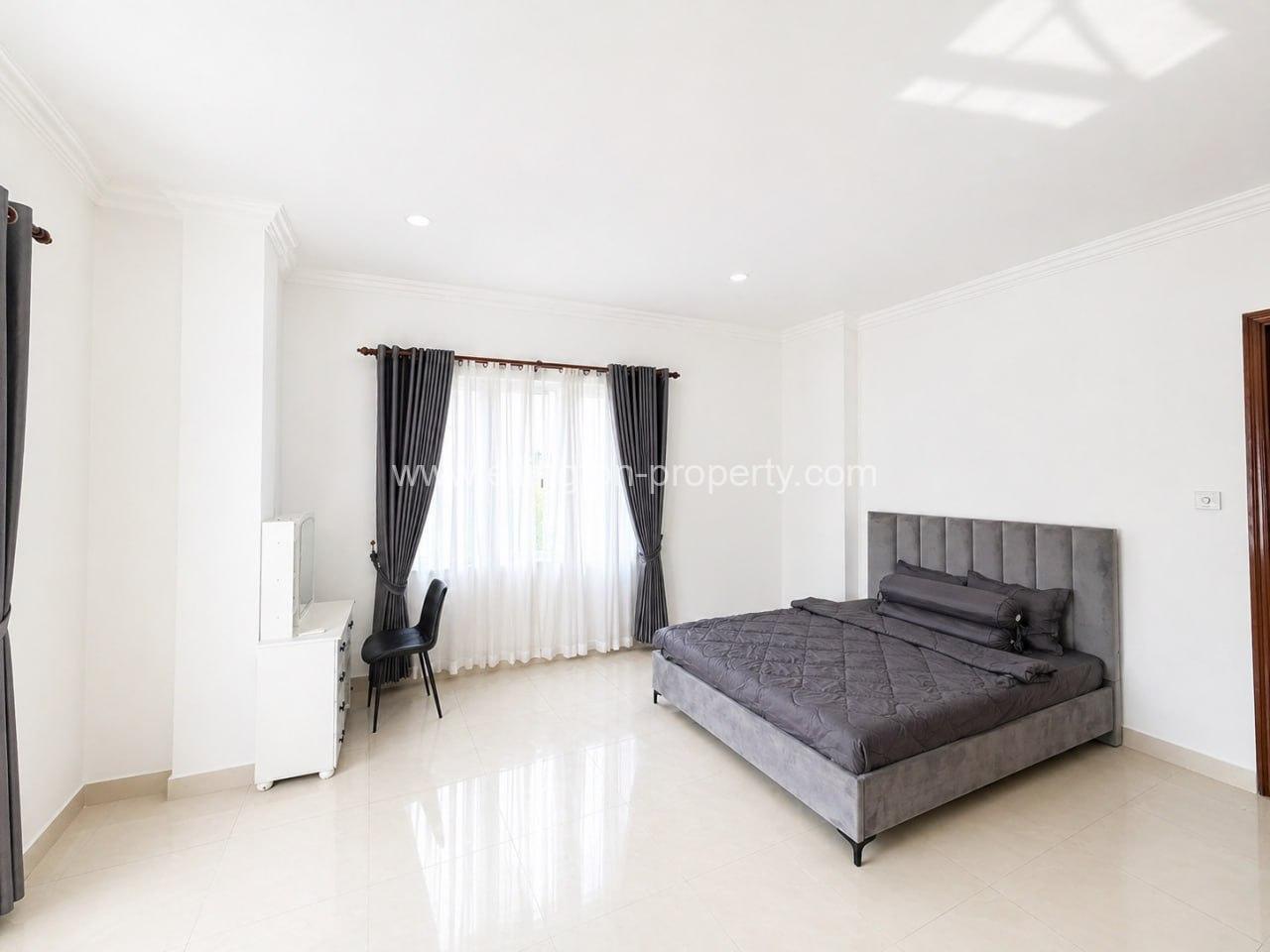 Luxury Penthouse For Rent In Bkk1 – Phnom Penh - Ellington Property