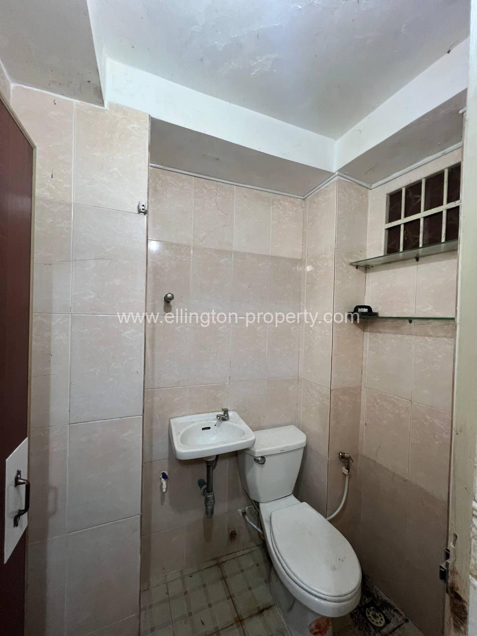 Shophouse For​​ Rent At Boung Keng Kong ( Bkk ) . - Ellington Property