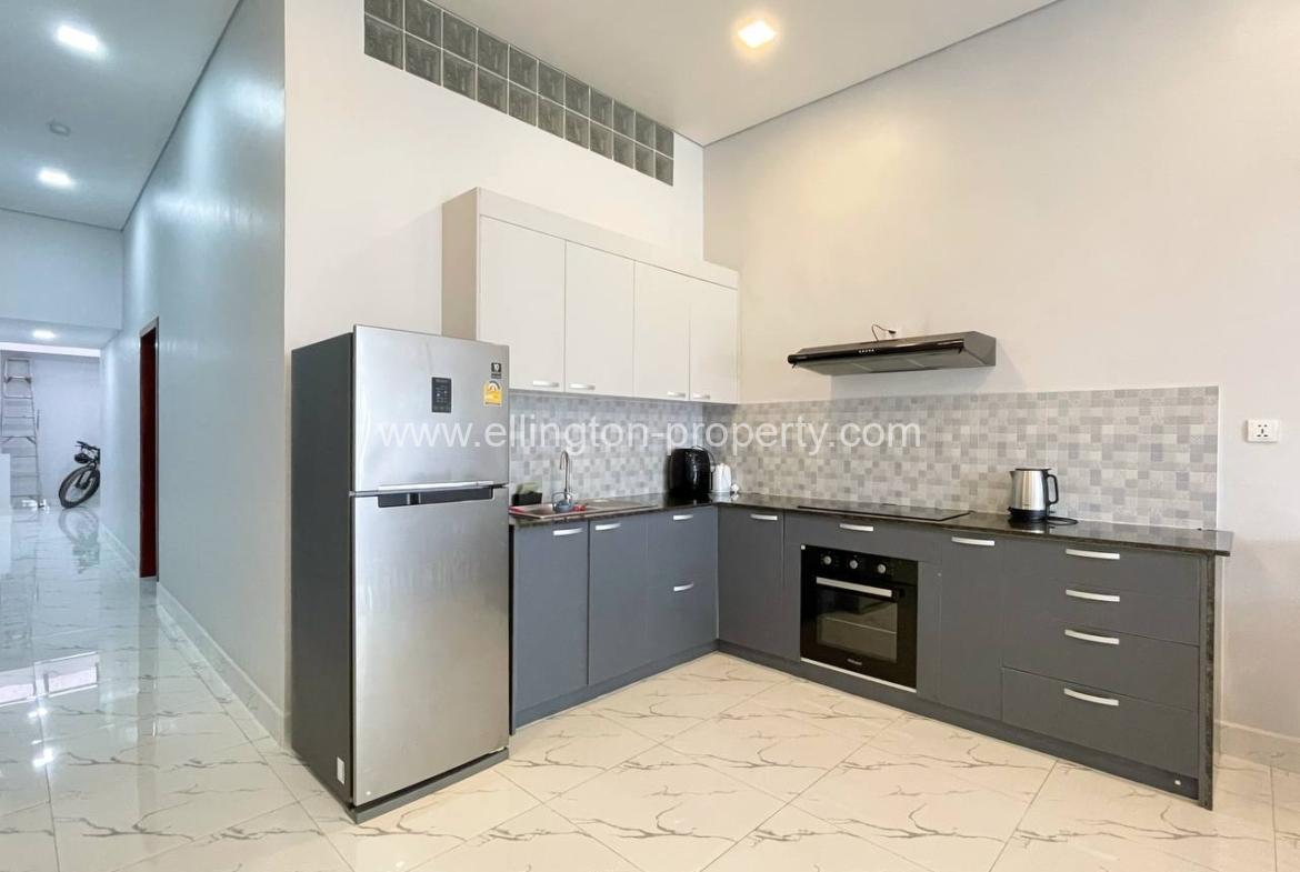 1 Bedroom Renovated Apartment For Rent Near Exchange Square And Wat Phnom Phnom Penh. - Ellington Property