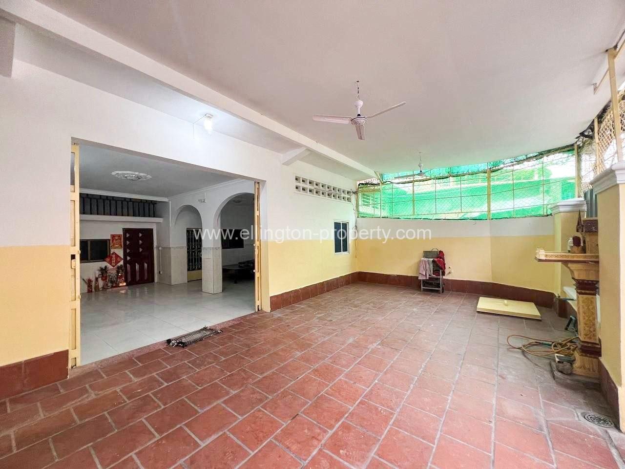 Shophouse For​​ Rent At Boung Keng Kong ( Bkk ) . - Ellington Property