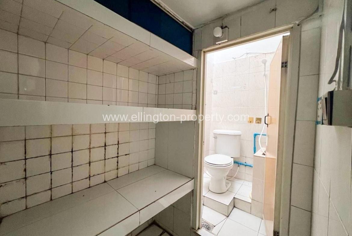 Shophouse For​​ Rent At Boung Keng Kong ( Bkk ) . - Ellington Property