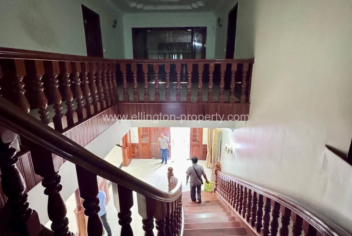 Villa For Rent At Bkk, Phnompenh - Ellington Property