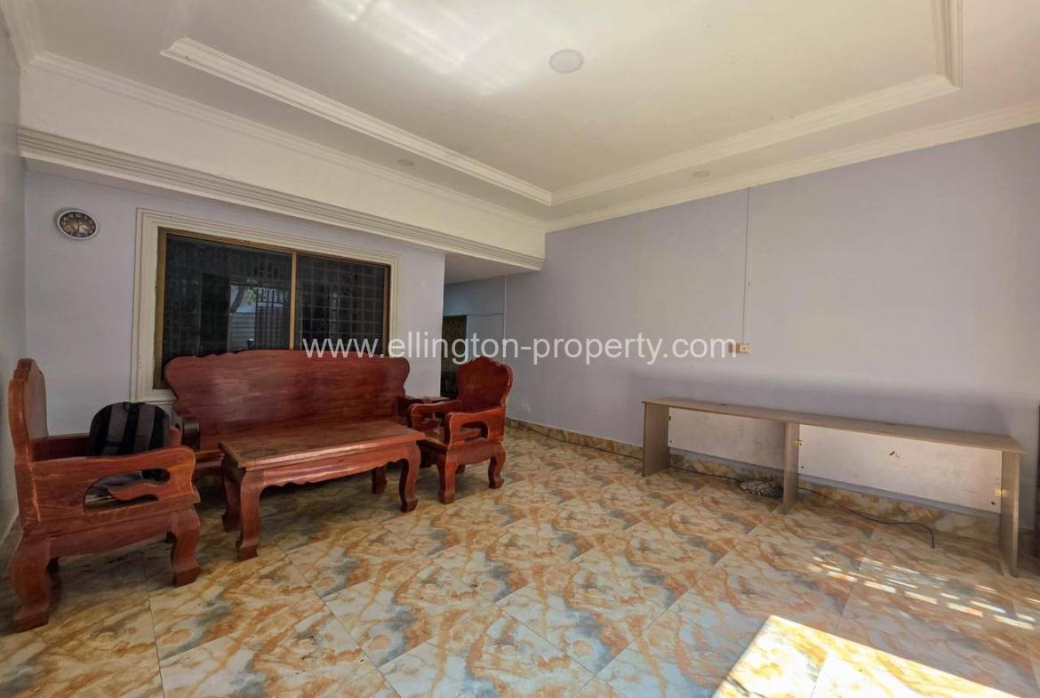 Shop House For Rent In Bassac Lane - Ellington Property