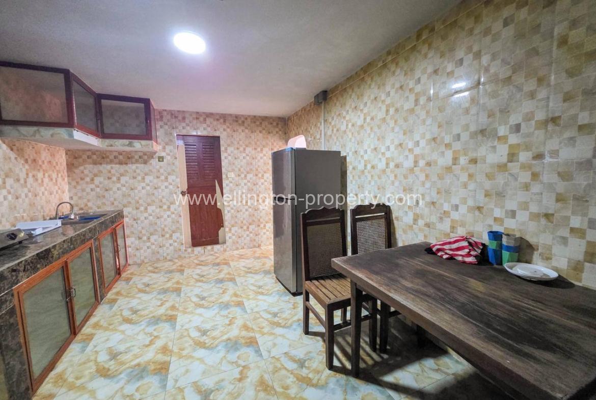 Shop House For Rent In Bassac Lane - Ellington Property