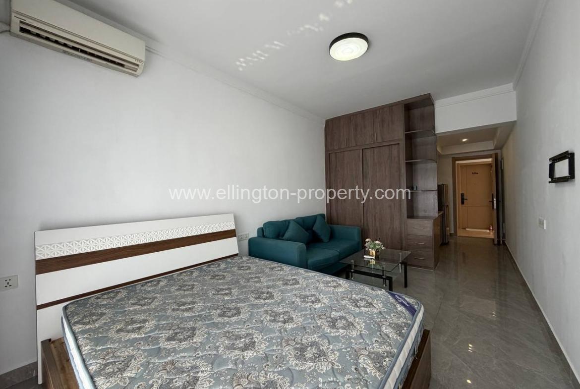 Studio Room For Rent Riverside Near Royal Palace, Museum, Night Market - Ellington Property
