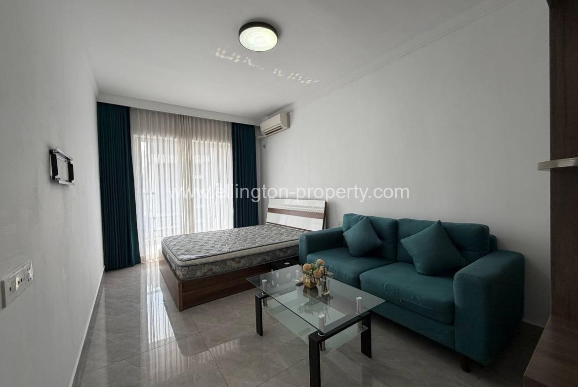Studio Room For Rent Riverside Near Royal Palace, Museum, Night Market - Ellington Property