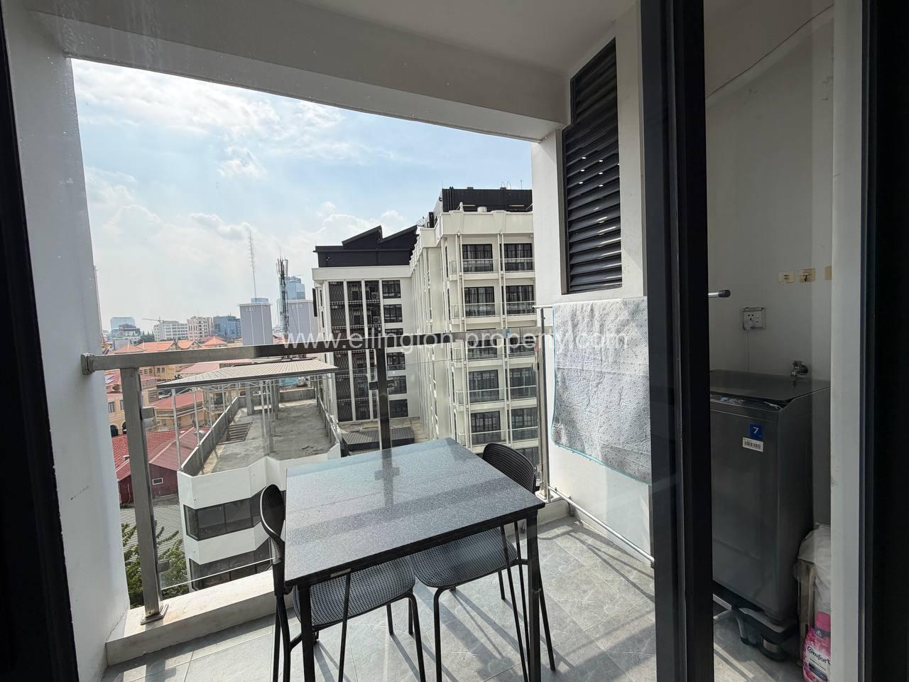 Studio Room For Rent Riverside Near Royal Palace, Museum, Night Market - Ellington Property
