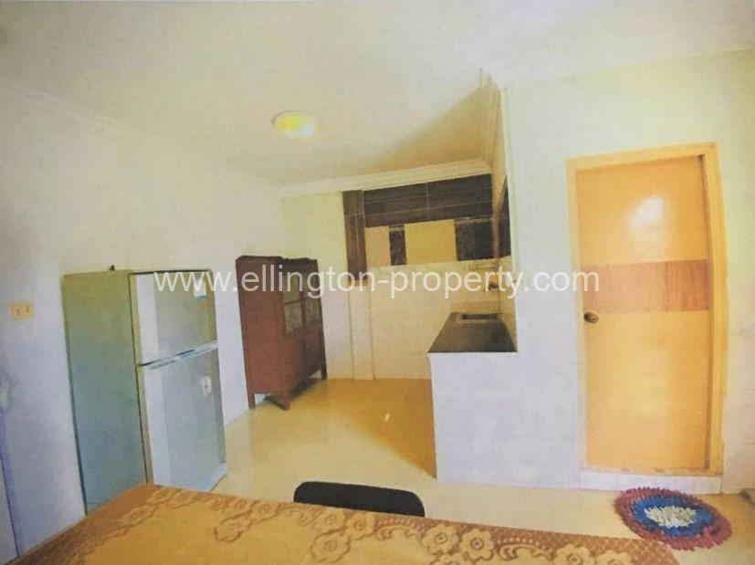 Second Floor House For Rent At Bkk - Ellington Property