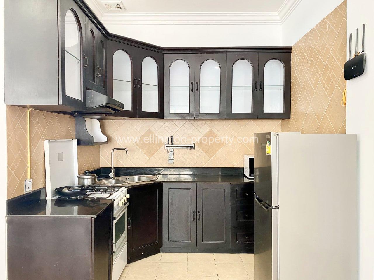 Bkk1 | 4f Furnished 1 Bedroom Serviced Apartment For Rent $650 - Ellington Property