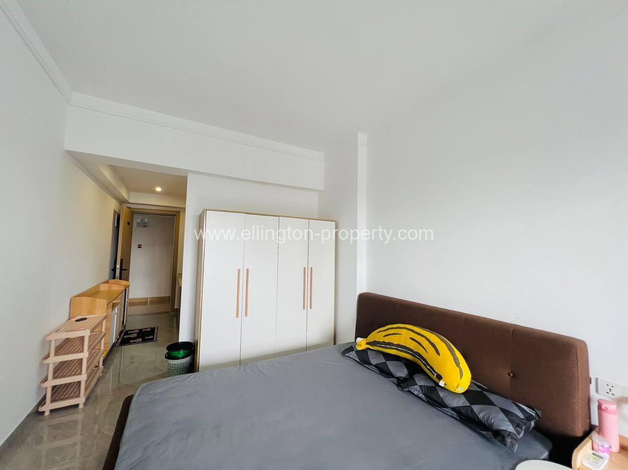 7f Studio Room For Rent Riverside Near Royal Palace, Museum, Night Market - Ellington Property