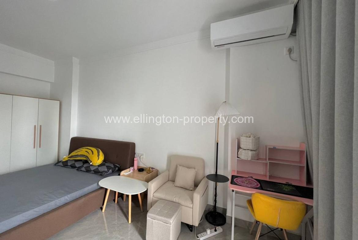 7f Studio Room For Rent Riverside Near Royal Palace, Museum, Night Market - Ellington Property
