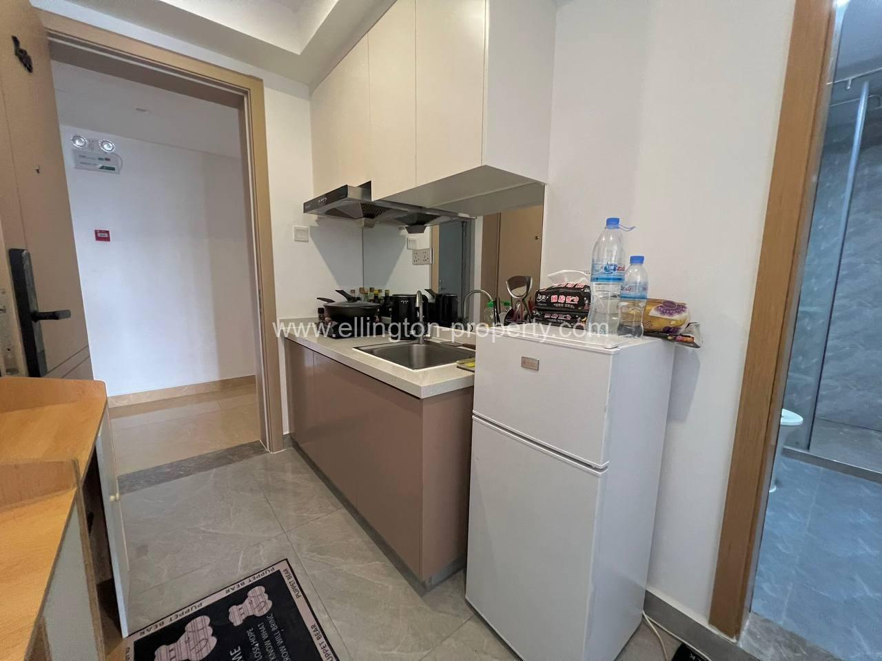 7f Studio Room For Rent Riverside Near Royal Palace, Museum, Night Market - Ellington Property