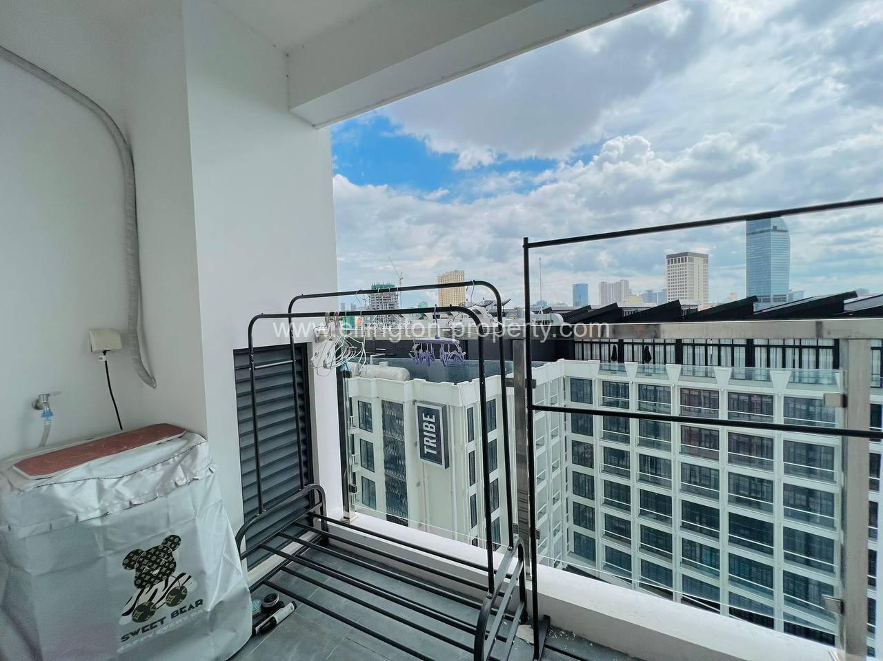 7f Studio Room For Rent Riverside Near Royal Palace, Museum, Night Market - Ellington Property