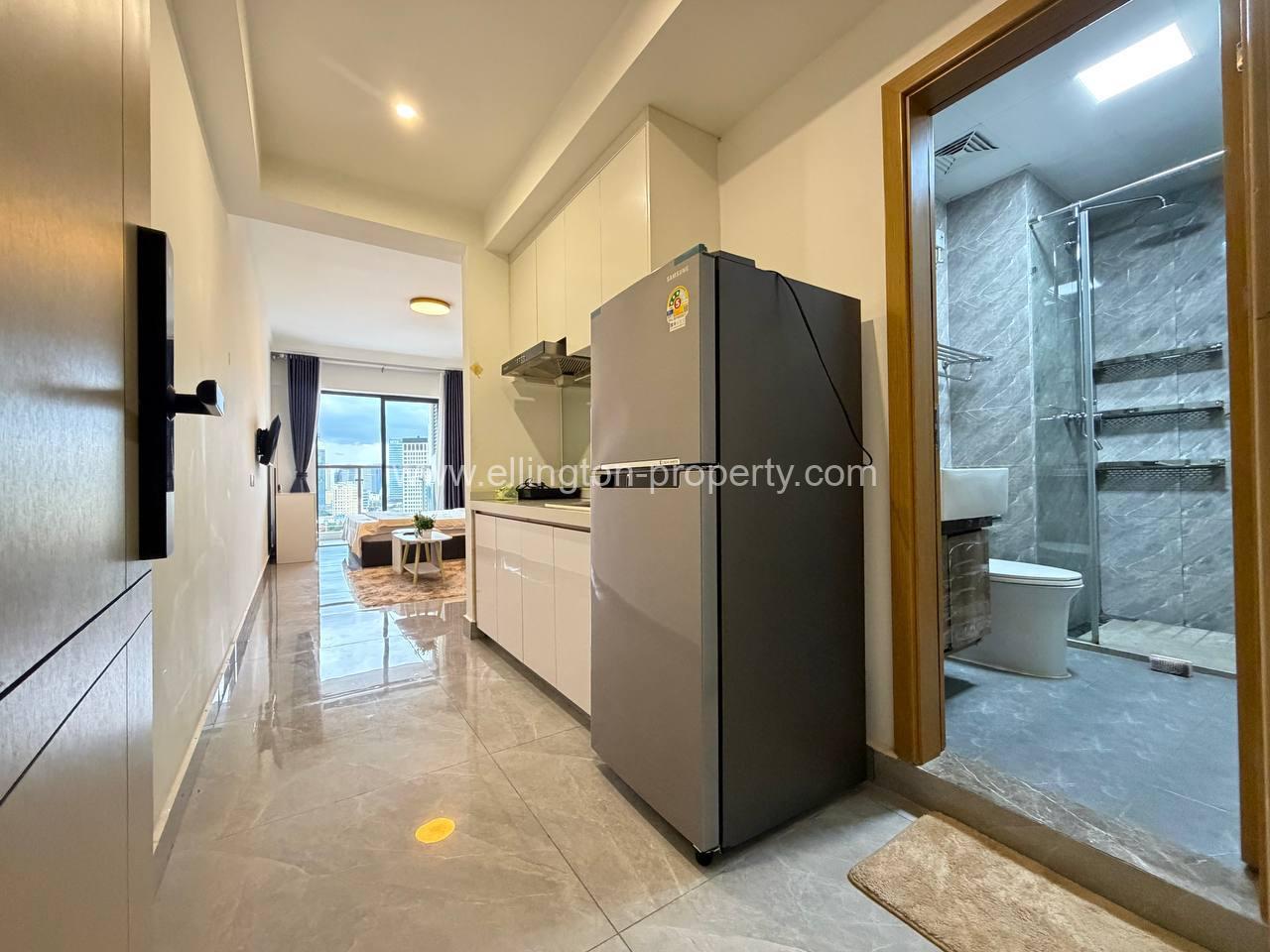 15f Studio Room For Rent Riverside Near Royal Palace, Museum, Night Market - Ellington Property