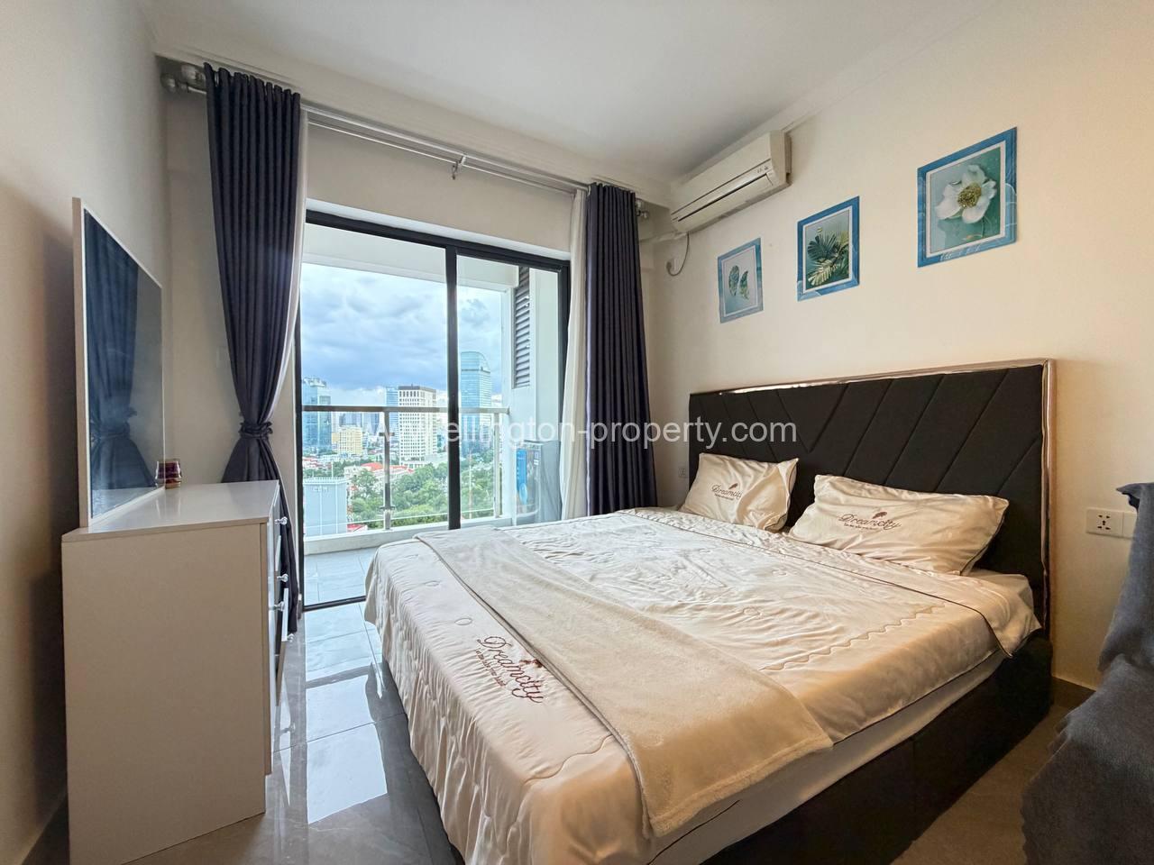 15f Studio Room For Rent Riverside Near Royal Palace, Museum, Night Market - Ellington Property