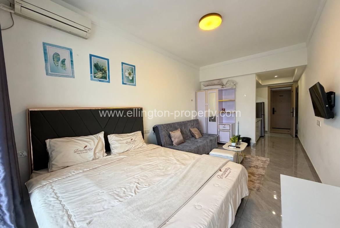 15f Studio Room For Rent Riverside Near Royal Palace, Museum, Night Market - Ellington Property