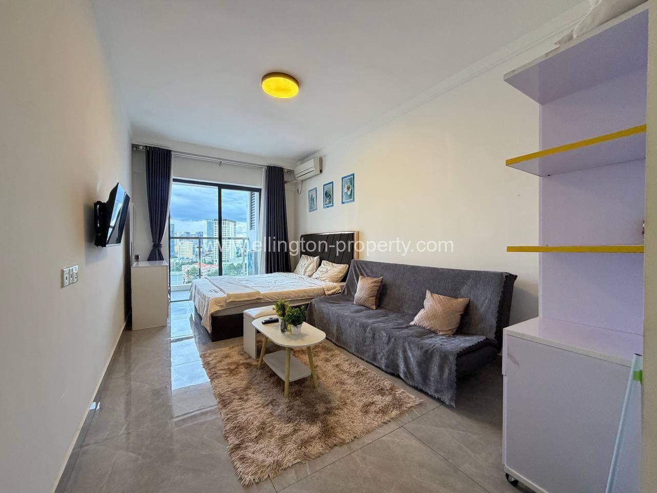 15f Studio Room For Rent Riverside Near Royal Palace, Museum, Night Market - Ellington Property