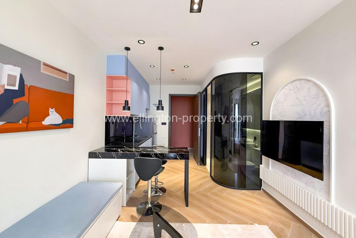1 Bedroom Apartment For Rent In Time Square 5 Bkk - Ellington Property
