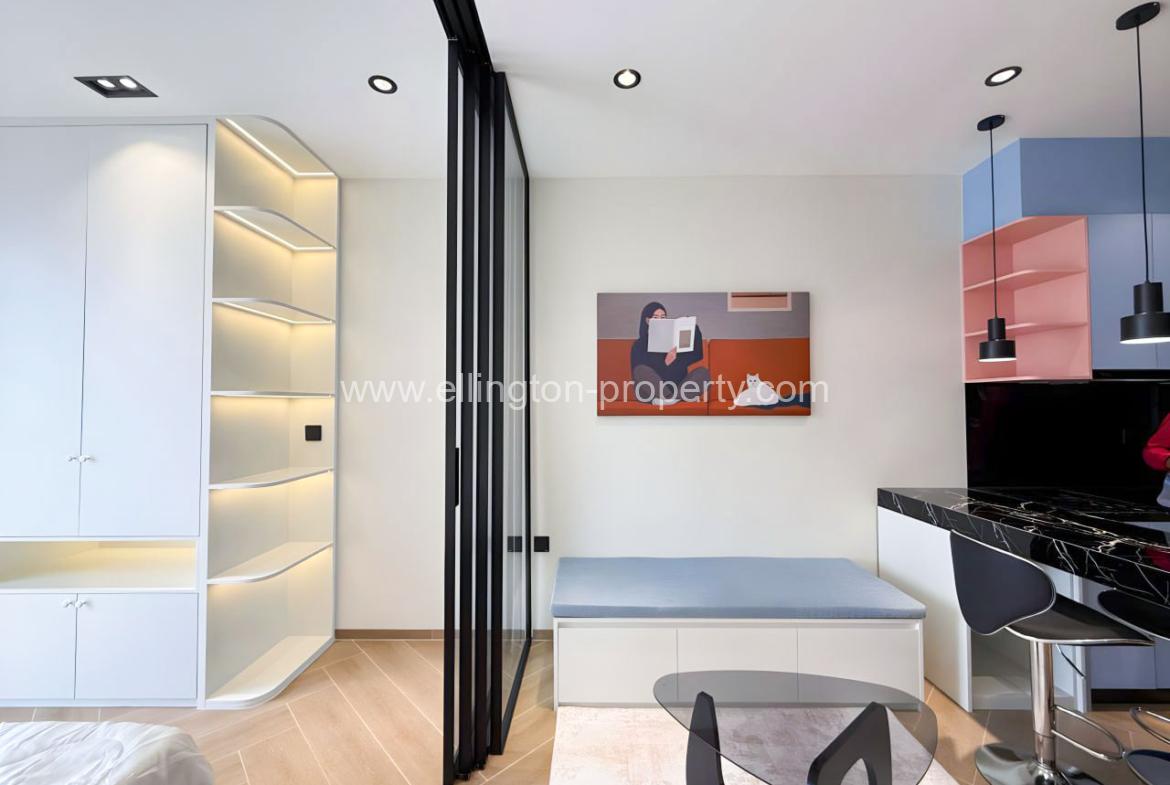 1 Bedroom Apartment For Rent In Time Square 5 Bkk - Ellington Property