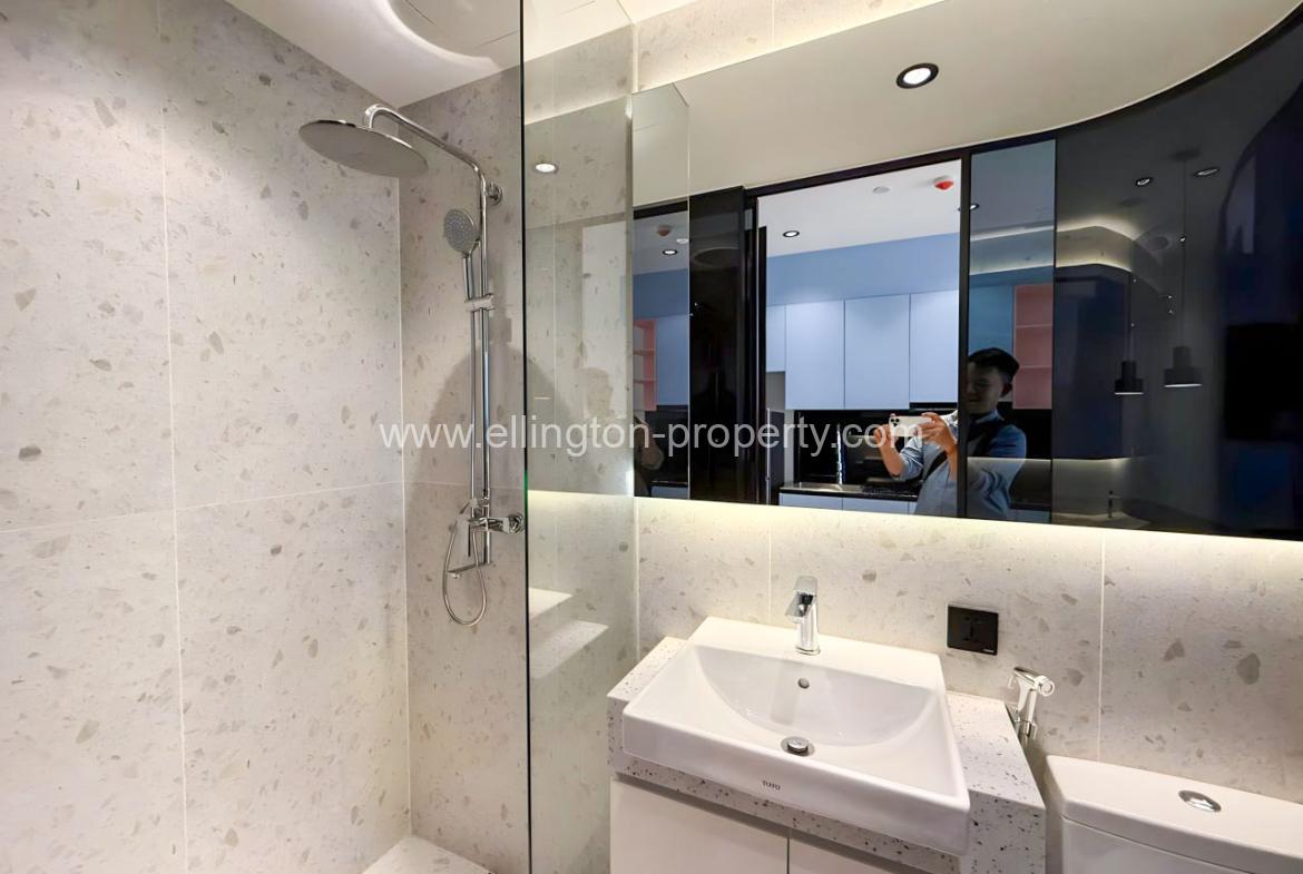 1 Bedroom Apartment For Rent In Time Square 5 Bkk - Ellington Property