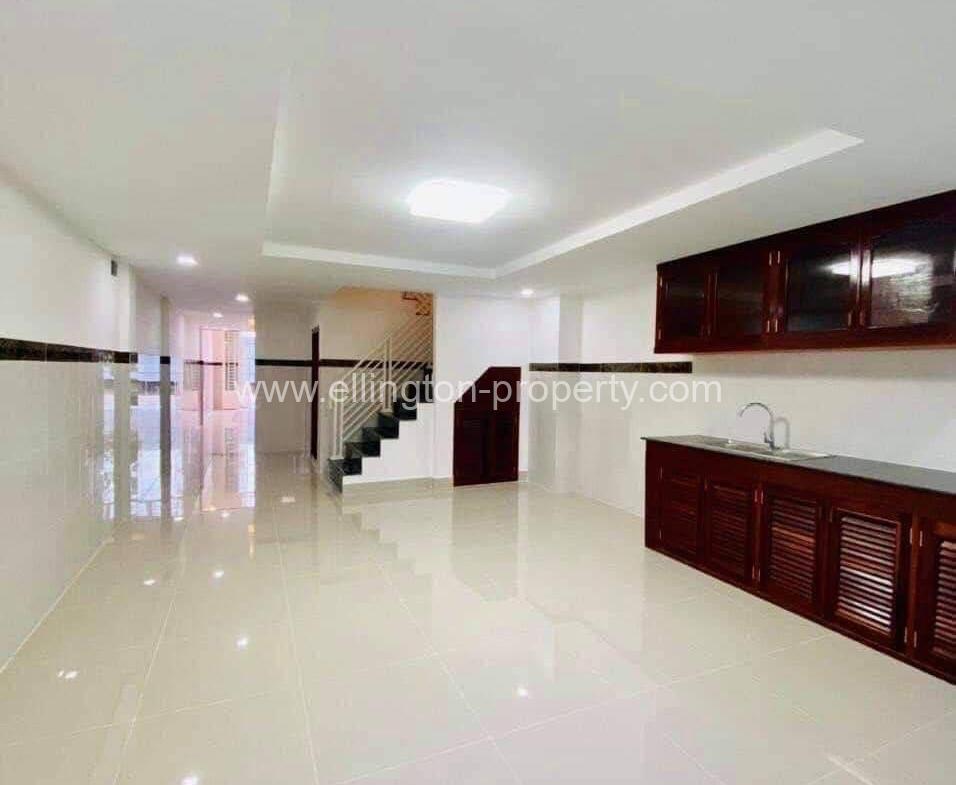 Flat House For Rent At Chbar Ampov - Ellington Property