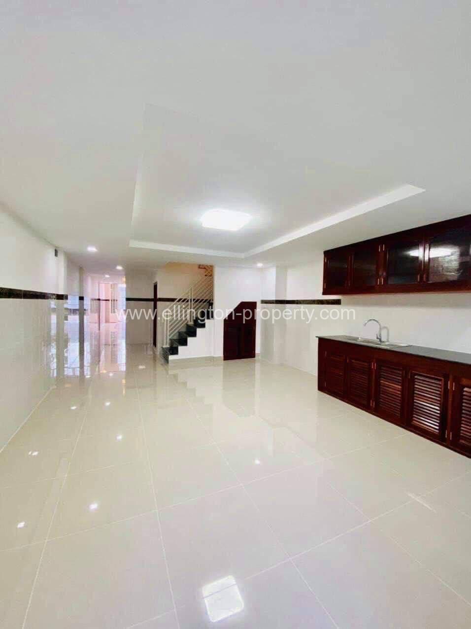 Flat House For Rent At Chbar Ampov - Ellington Property