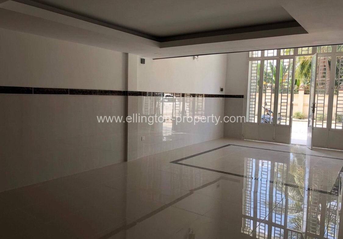 Flat House For Rent At Chbar Ampov - Ellington Property