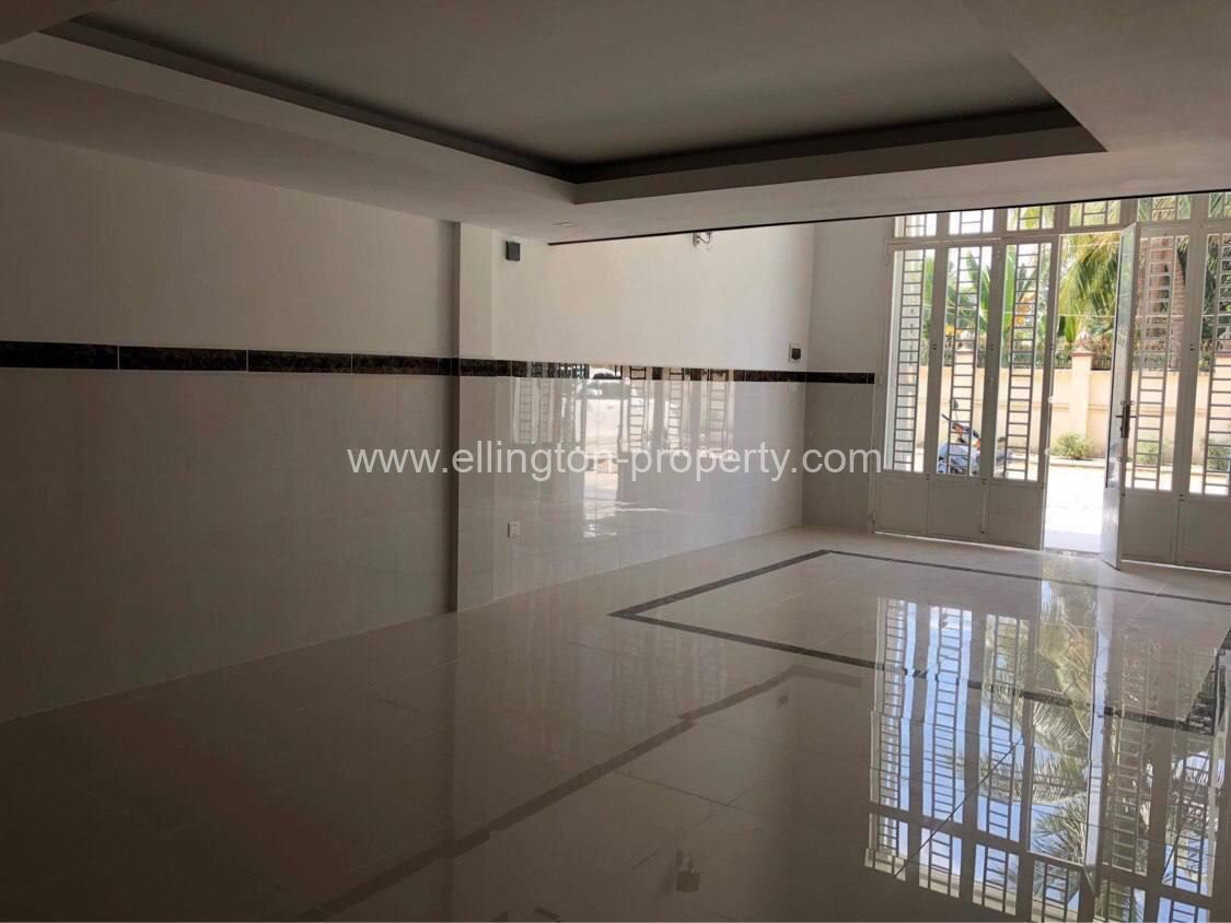 Flat House For Rent At Chbar Ampov - Ellington Property