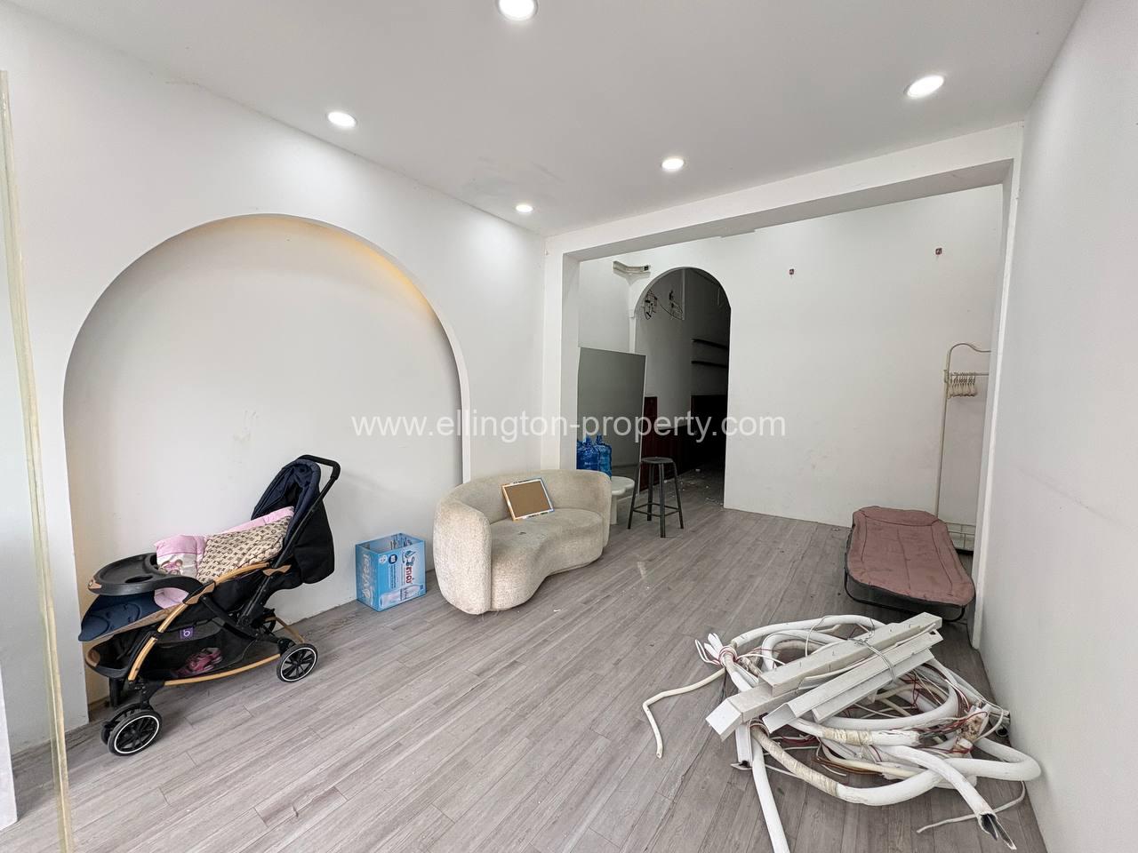 Shophouse For Rent At Tuol Tumpung - Ellington Property