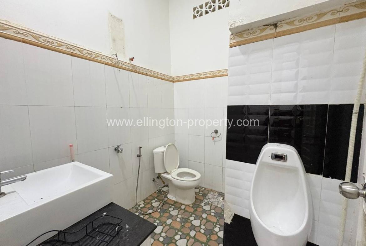 Shophouse For Rent At Tuol Tumpung - Ellington Property