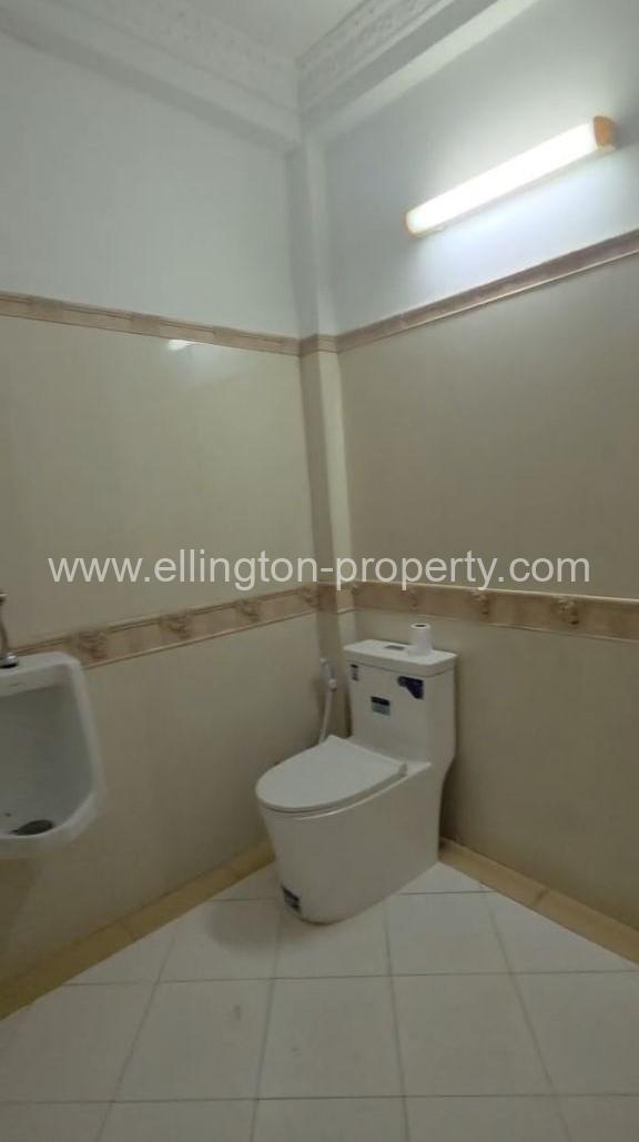 Shophouse For Rent In​ Boeng Keng Kong - Ellington Property